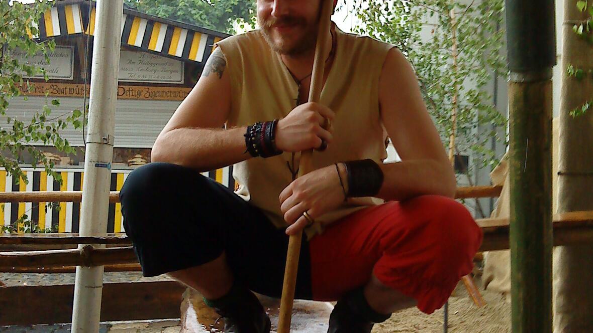 ein-wirt-und-sein-besen